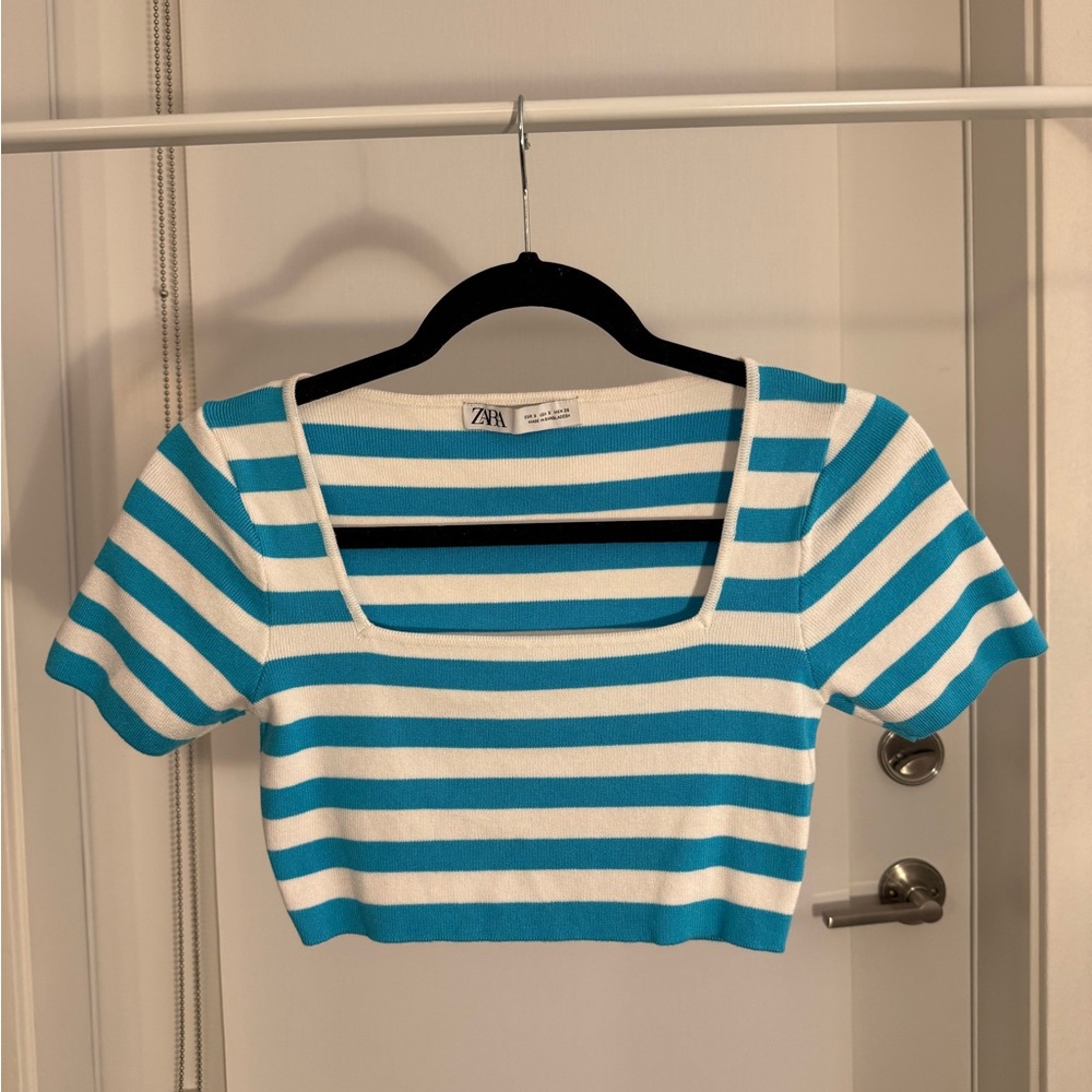 Zara Blue and White Striped Crop Top